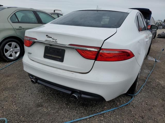 Photo 6 from auction – 2016 JAGUAR XF PREMIUM with VIN SAJBD4BV9GCY11707