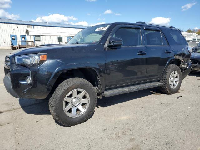 TOYOTA 4RUNNER SR 2016 with VIN JTEBU5JR3G5285258 - Photo from auction