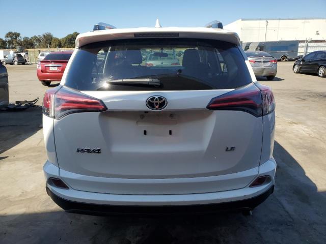 Photo 6 from auction – 2016 TOYOTA RAV4 LE with VIN JTMZFREV5GD091266