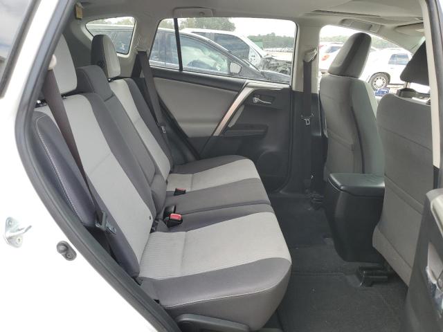 Photo 11 from auction – 2015 TOYOTA RAV4 XLE with VIN JTMWFREV7FD076138
