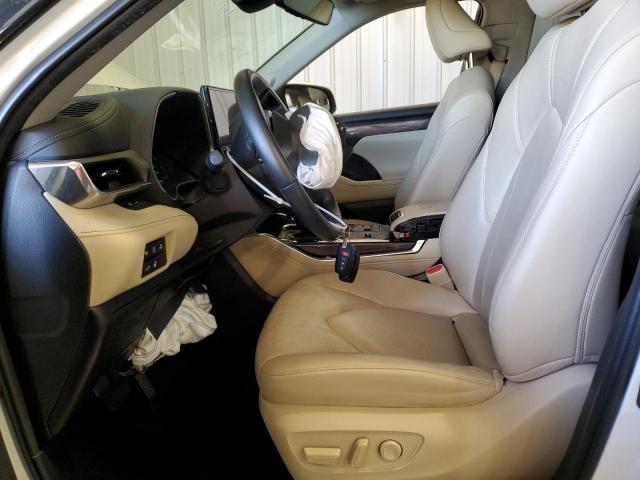 Photo 7 from auction – 2023 TOYOTA HIGHLANDER with VIN 5TDXBRCH8PS111160