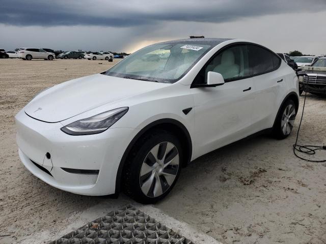 TESLA MODEL Y 2020 with VIN 5YJYGDEE7LF020715 - Photo from auction