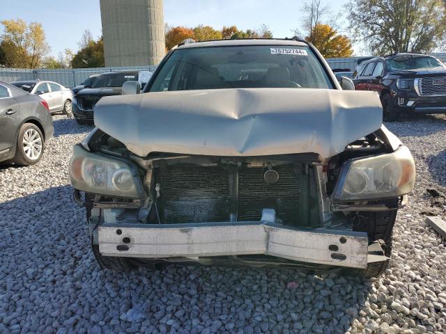 Фото 5 с аукциона – 2005 TOYOTA HIGHLANDER с VIN JTEEP21A050077457