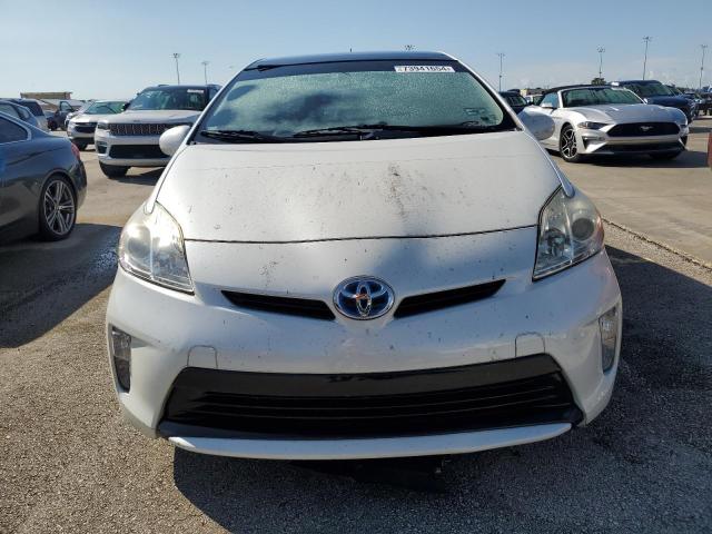 Photo 5 from auction – 2015 TOYOTA PRIUS with VIN JTDKN3DU8F1941157