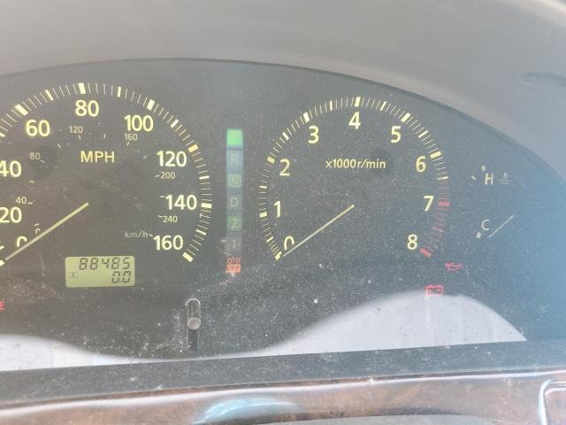Photo 9 from auction – 2001 INFINITI I30 with VIN JNKCA31A41T020835