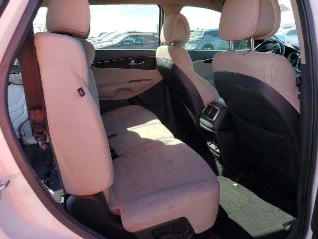 Photo 11 from auction – 2016 KIA SORENTO LX with VIN 5XYPG4A38GG069386