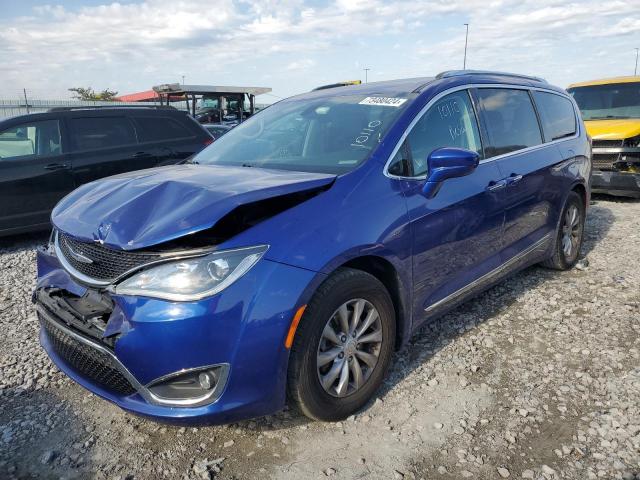 CHRYSLER PACIFICA T 2018 with VIN 2C4RC1EG6JR261859 - Photo from auction