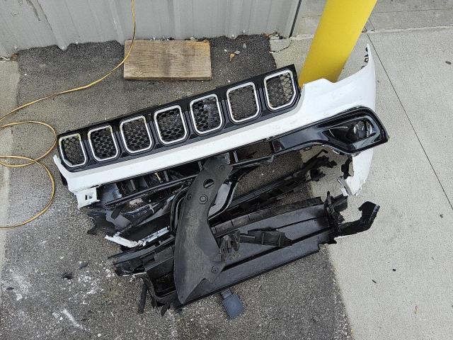 Photo 13 from auction – 2023 JEEP COMPASS LI with VIN 3C4NJDCN4PT523469