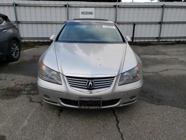 Photo 5 from auction – 2005 ACURA RL with VIN JH4KB165X5C016982