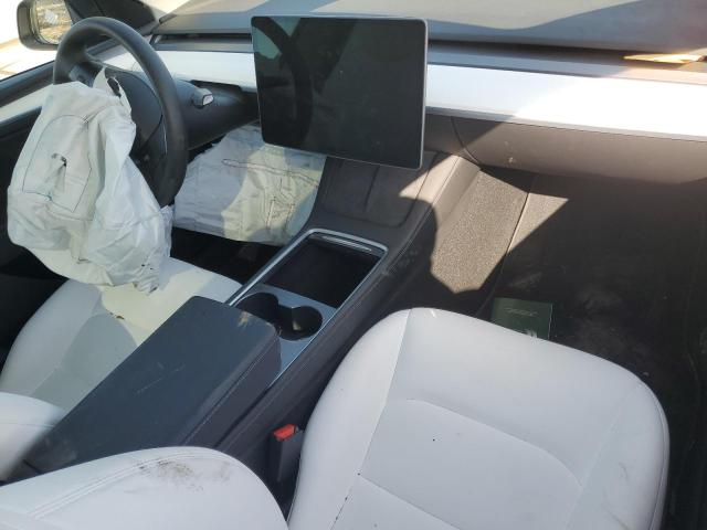 Photo 8 from auction – 2024 TESLA MODEL Y with VIN 7SAYGDEE6RA221157