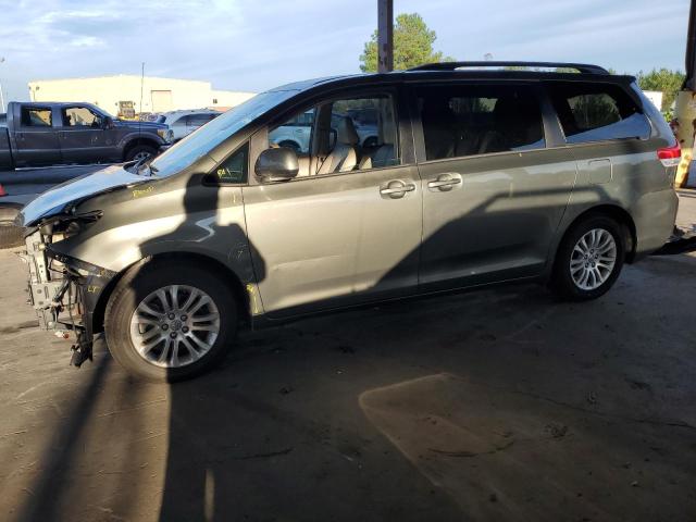 Photo 1 from auction – 2012 TOYOTA SIENNA XLE with VIN 5TDYK3DC0CS279213
