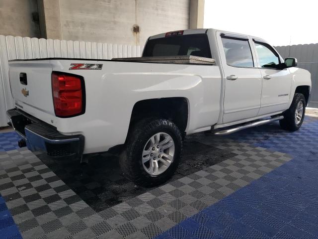 Photo 3 from auction – 2018 CHEVROLET SILVERADO with VIN 1GCUKREC3JF228169