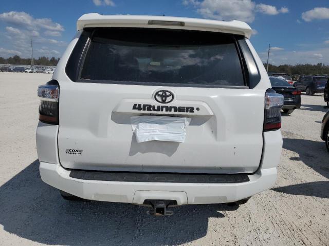 Photo 6 from auction – 2017 TOYOTA 4RUNNER SR with VIN JTEZU5JR4H5150211