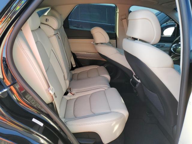 Photo 11 from auction – 2025 GENESIS GV70 BASE with VIN KMUMADTB2SU174518
