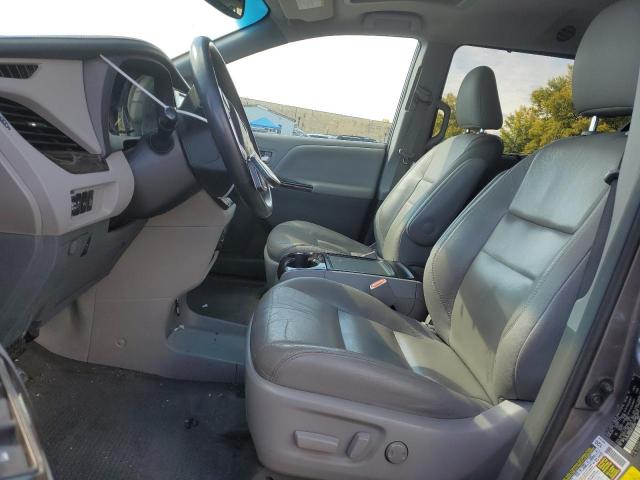 Photo 7 from auction – 2016 TOYOTA SIENNA XLE with VIN 5TDYK3DC9GS749793
