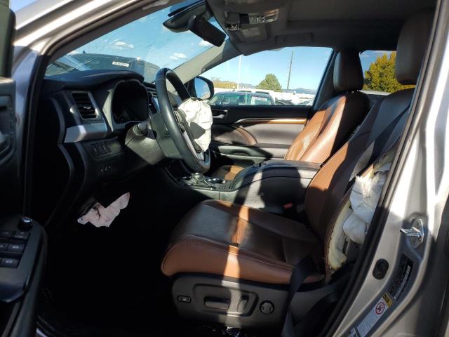 Photo 7 from auction – 2018 TOYOTA HIGHLANDER with VIN 5TDDZRFH6JS870309