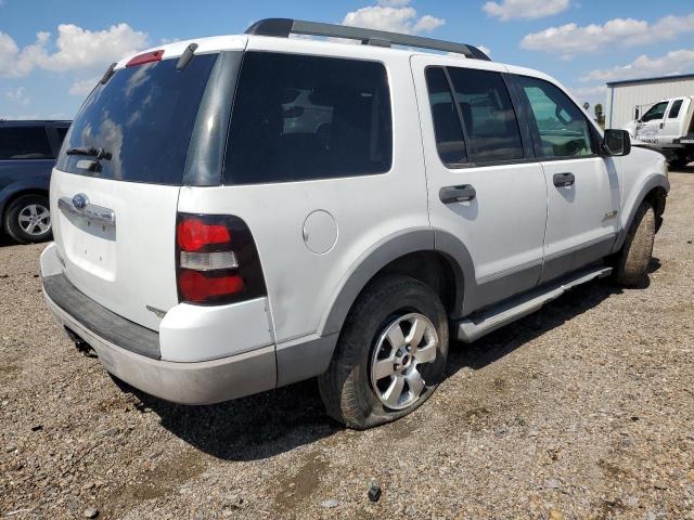 Foto 3 de la subasta – 2006 FORD EXPLORER X con VIN 1FMEU63E26UB58857