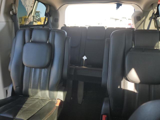 Photo 10 from auction – 2011 CHRYSLER TOWN & COU with VIN 2A4RR8DG1BR659114