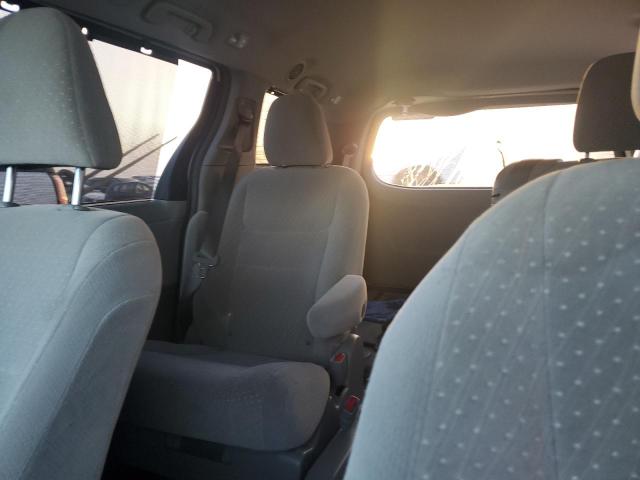 Photo 10 from auction – 2018 TOYOTA SIENNA LE with VIN 5TDKZ3DC2JS959483