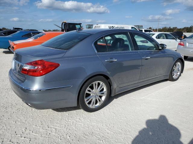 Photo 3 from auction – 2014 HYUNDAI GENESIS 3. with VIN KMHGC4DD5EU260223