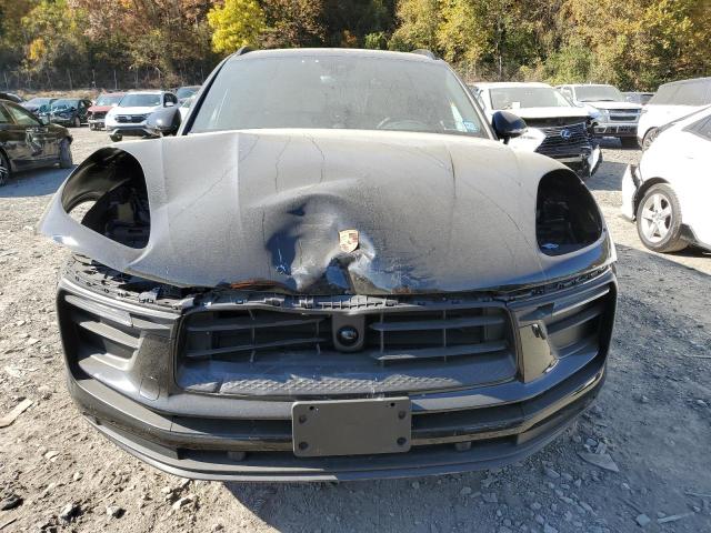 Photo 5 from auction – 2024 PORSCHE MACAN BASE with VIN WP1AA2A56RLB15624