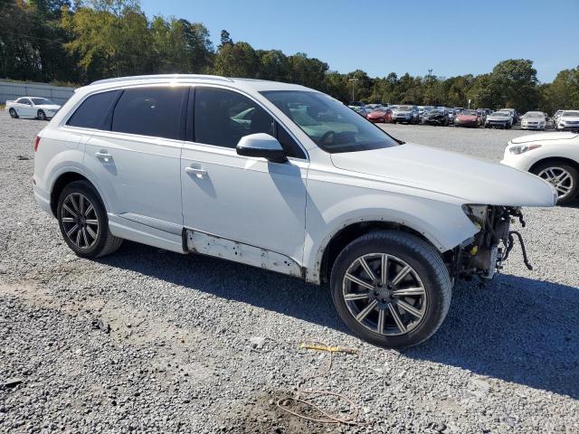 Photo 4 from auction – 2017 AUDI Q7 PREMIUM with VIN WA1LAAF71HD026187