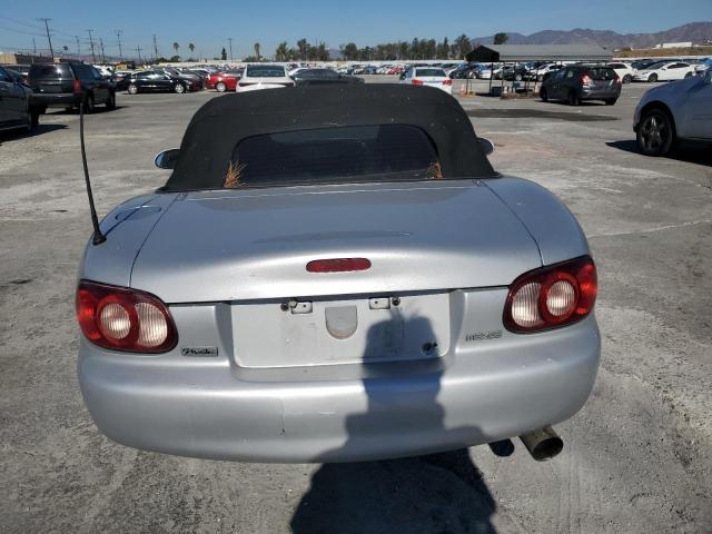 Photo 10 from auction – 2003 MAZDA MX-5 MIATA with VIN JM1NB353930313900