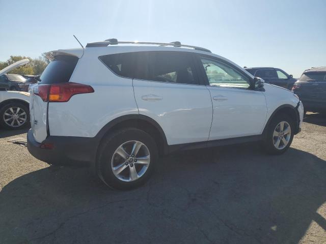 Photo 3 from auction – 2015 TOYOTA RAV4 XLE with VIN 2T3RFREVXFW280674