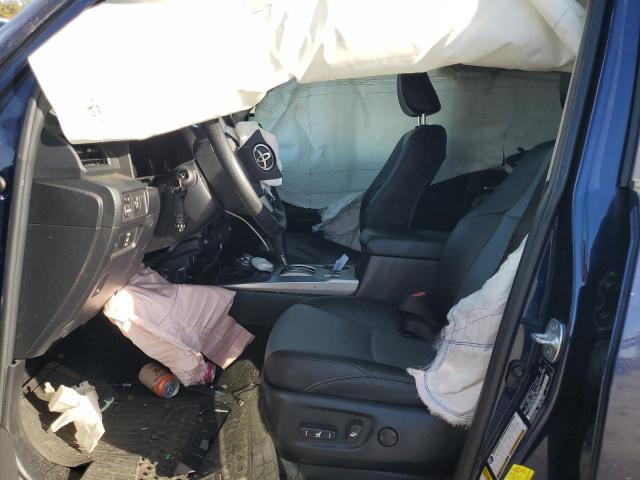 Photo 7 from auction – 2018 TOYOTA 4RUNNER SR with VIN JTEBU5JR1J5499480
