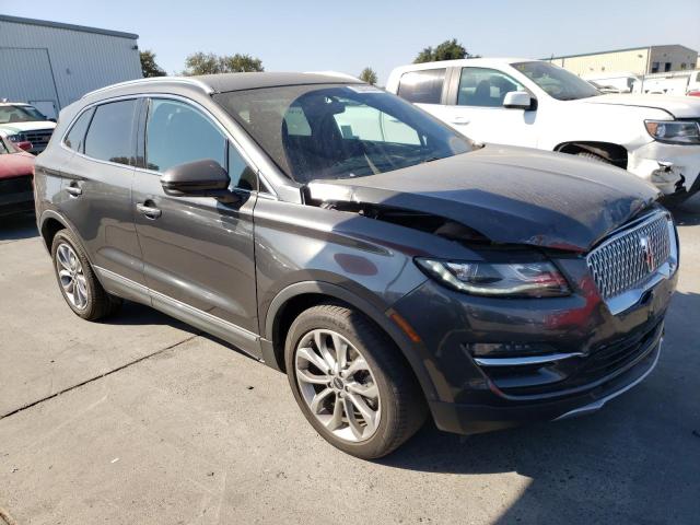 Photo 4 from auction – 2019 LINCOLN MKC SELECT with VIN 5LMCJ2C91KUL13353