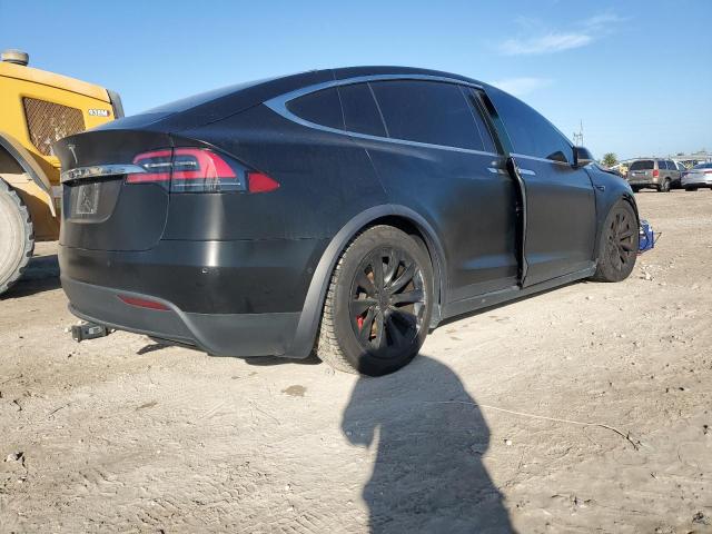 Photo 3 from auction – 2017 TESLA MODEL X with VIN 5YJXCBE4XHF040743