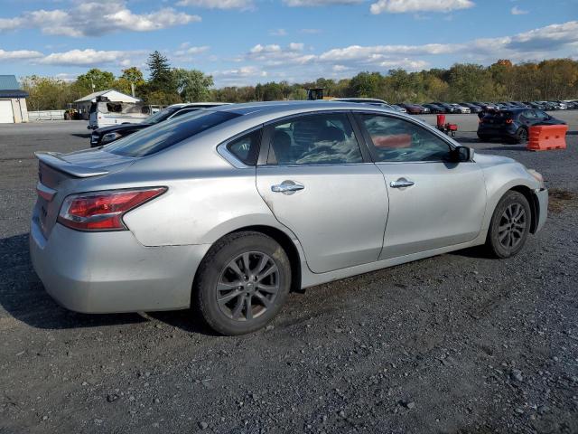 Photo 3 from auction – 2015 NISSAN ALTIMA 2.5 with VIN 1N4AL3AP2FN402385