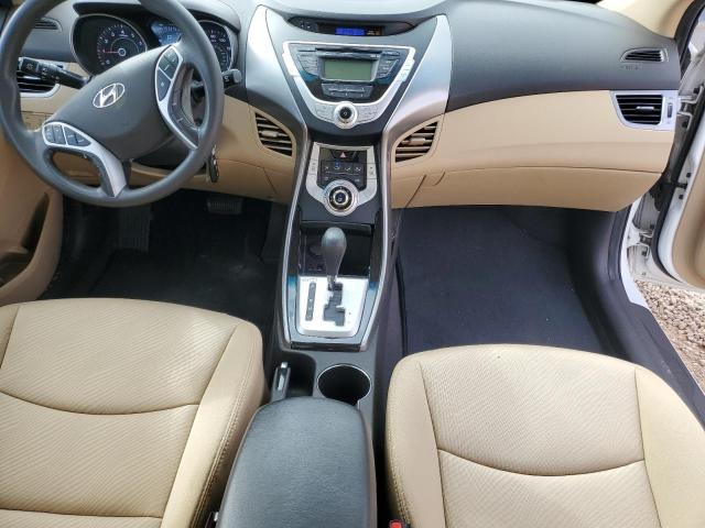Photo 8 from auction – 2012 HYUNDAI ELANTRA GL with VIN 5NPDH4AE5CH127264