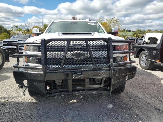 Photo 5 from auction – 2018 CHEVROLET SILVERADO with VIN 1GC4K0EY9JF229754