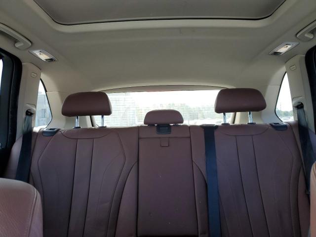 Photo 10 from auction – 2015 BMW X5 XDRIVE3 with VIN 5UXKS4C58F0J99680