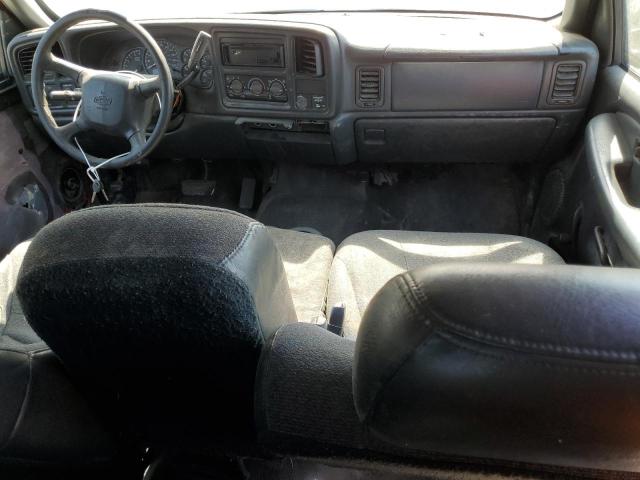 Photo 8 from auction – 2001 CHEVROLET SILVERADO with VIN 2GCEC19W411199540