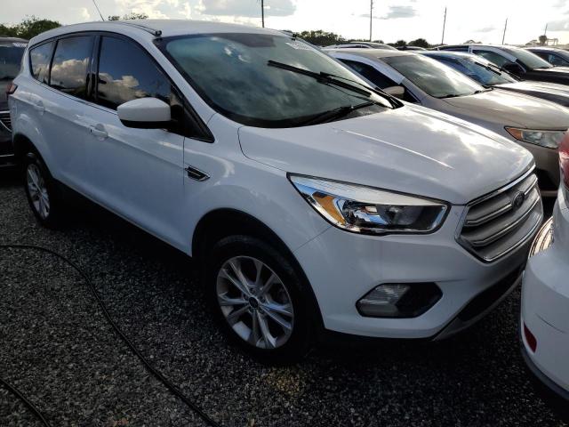 Photo 5 from auction – 2019 FORD ESCAPE SE with VIN 1FMCU0GD8KUA90080