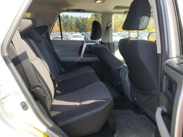 Photo 11 from auction – 2011 TOYOTA 4RUNNER SR with VIN JTEBU5JR4B5054782
