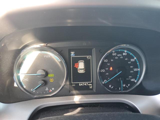 Photo 9 from auction – 2018 TOYOTA RAV4 with VIN JTMRJREV7JD177037
