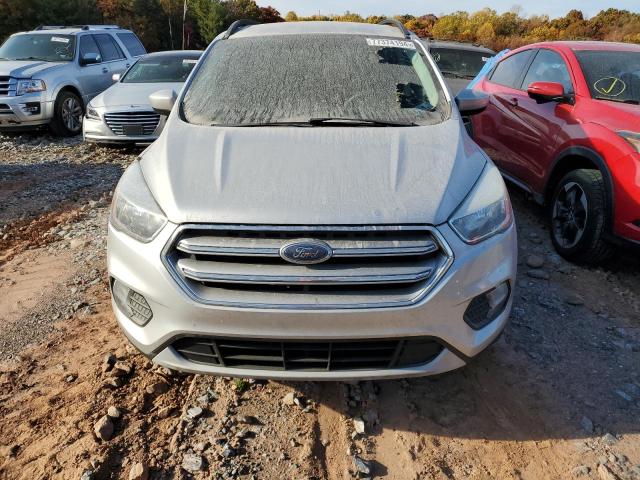 Foto 5 de la subasta – 2017 FORD ESCAPE SE con VIN 1FMCU9G98HUD03425