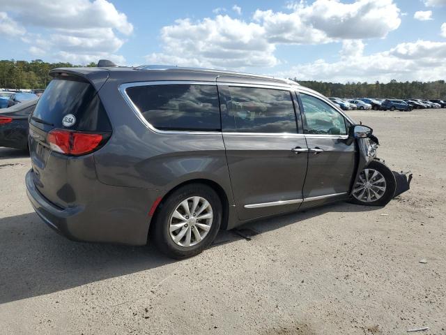 Photo 3 from auction – 2019 CHRYSLER PACIFICA T with VIN 2C4RC1BG9KR685493