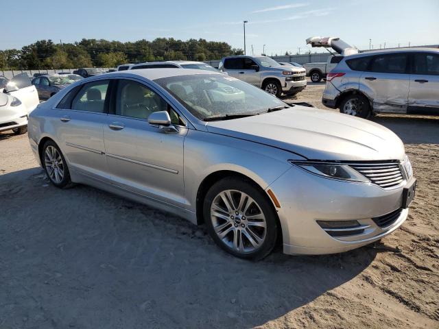 Photo 4 from auction – 2014 LINCOLN MKZ with VIN 3LN6L2G99ER802292
