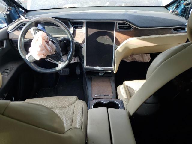 Photo 8 from auction – 2016 TESLA MODEL X with VIN 5YJXCAE25GF020424