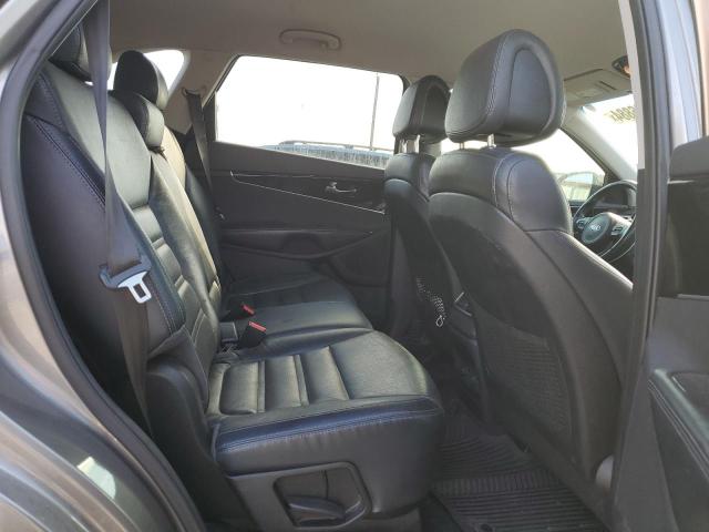 Photo 11 from auction – 2016 KIA SORENTO EX with VIN 5XYPH4A52GG169076