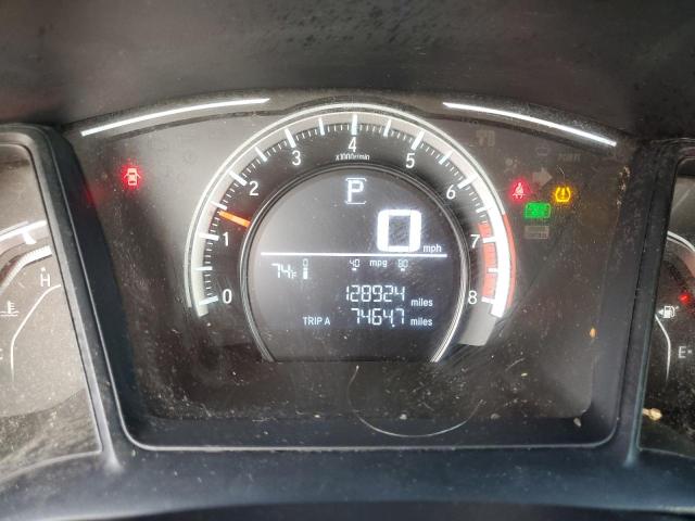 Photo 9 from auction – 2017 HONDA CIVIC LX with VIN 19XFC2F5XHE007850