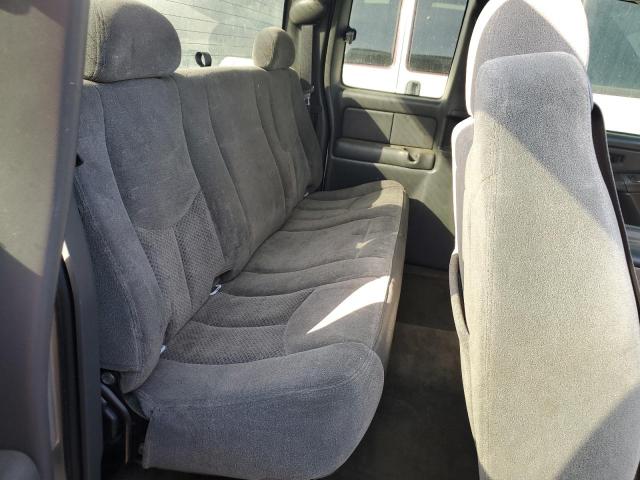 Photo 10 from auction – 2005 CHEVROLET SILVERADO with VIN 2GCEC19T151127612