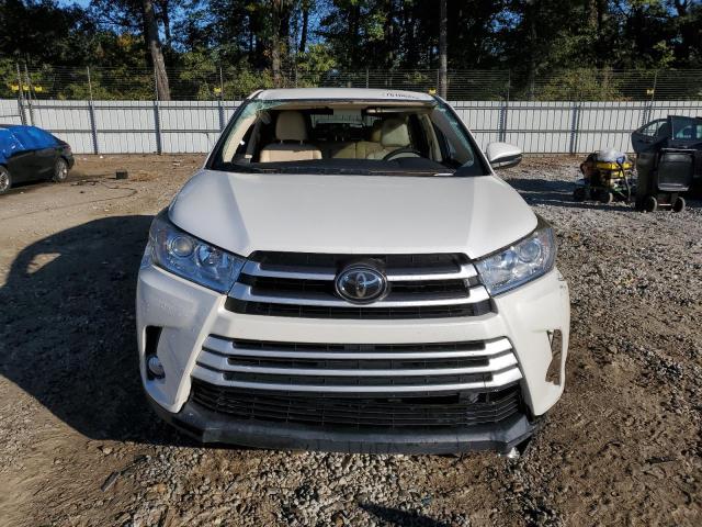 Photo 5 from auction – 2017 TOYOTA HIGHLANDER with VIN 5TDZZRFH1HS198434