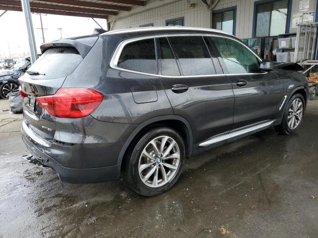 Photo 3 from auction – 2019 BMW X3 SDRIVE3 with VIN 5UXTR7C56KLF37218