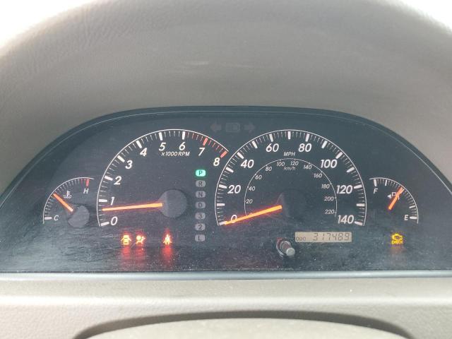 Photo 9 from auction – 2005 TOYOTA CAMRY LE with VIN 4T1BE30K55U962268