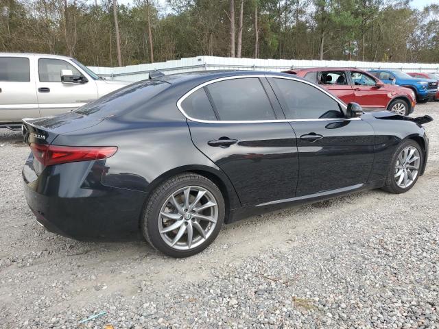 Photo 3 from auction – 2017 ALFA ROMEO GIULIA with VIN ZARFAEBN4H7556432